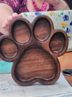 wooden paw print tray  